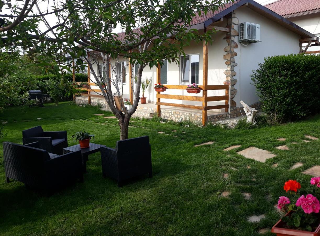 Къща За Гости Ваканция Ezerets Exterior foto